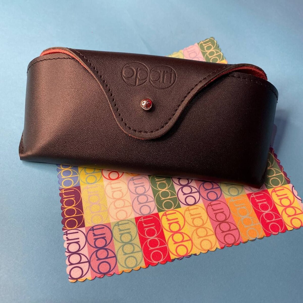 Футляры для очков