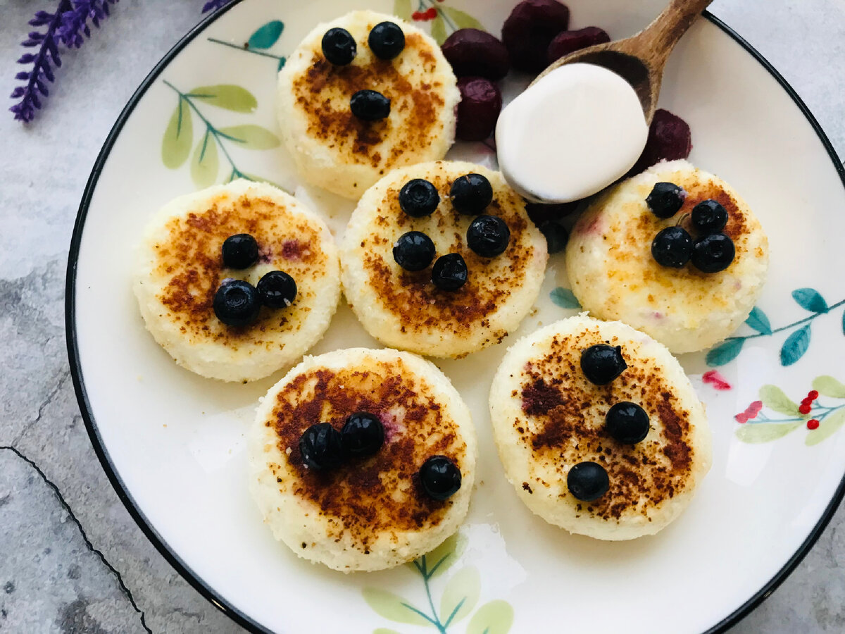 Очень творожные сырники на завтрак. Вкусно, просто, полезно. | Волшебная  Кулинария | Дзен