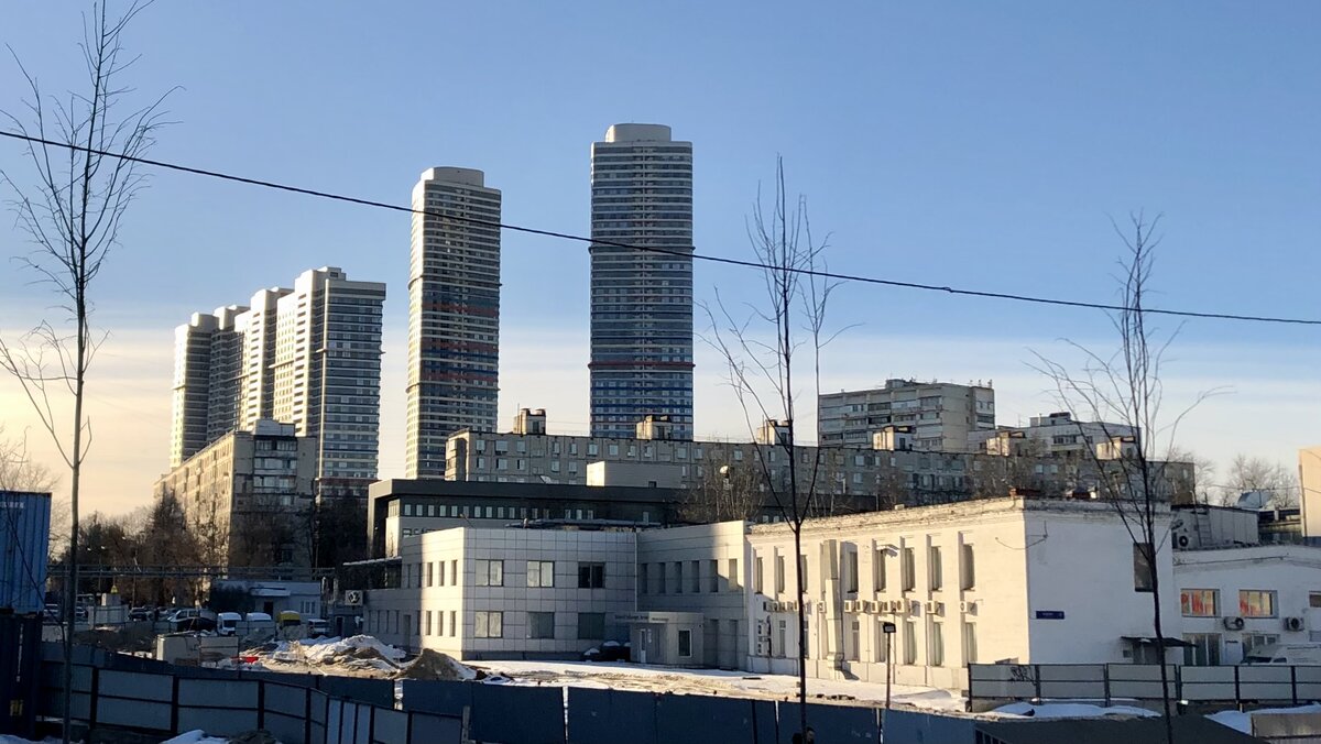 Район Ростокино. Высотные строения — жилой комплекс «Триколор»