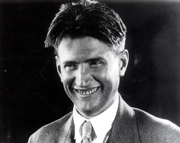 И. В. Курчатов. Ленинградский физико-технический институт. 1934 год. Из фондов Свердловского областного краеведческого музея.