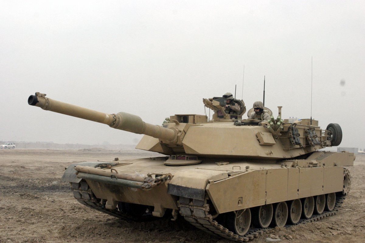    США отправят на Украину 31 танк M1 Abrams - Bloomberg