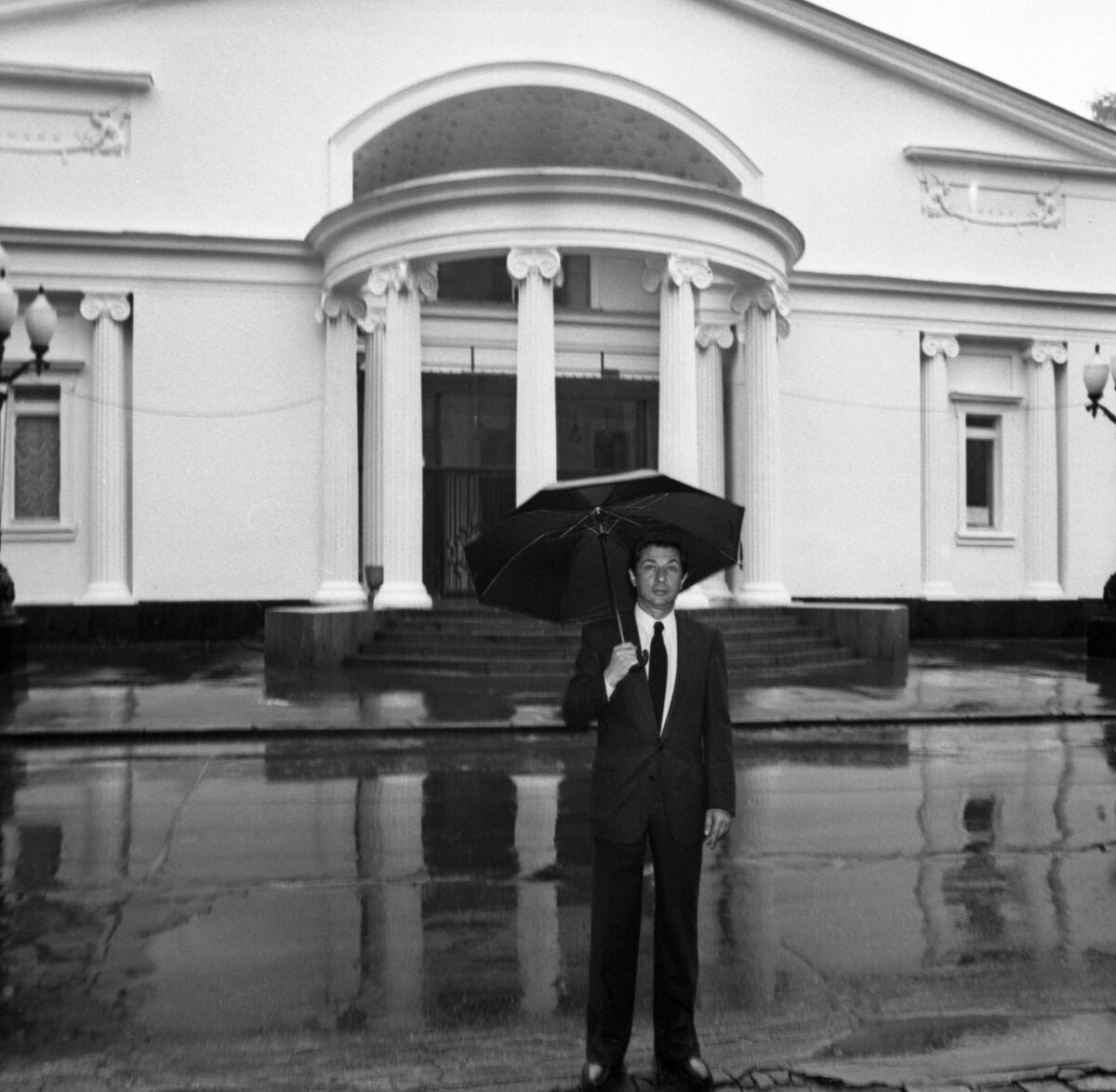    В 1956 году Кваша и другие артисты во главе с Олегом Ефремовым основали театр «Современник», в котором Игорь Кваша служил до конца жизни / РИА Новости / Е. Деньчук