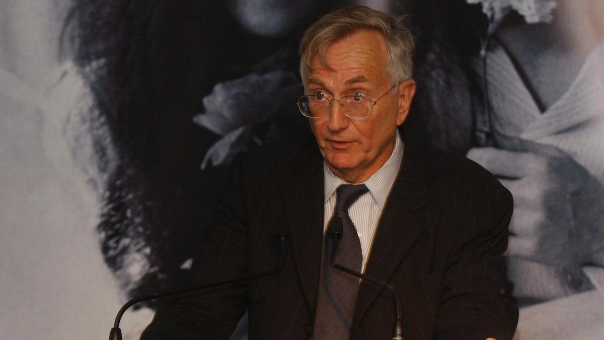    Сеймур Херш:Brad Barket / Getty Images