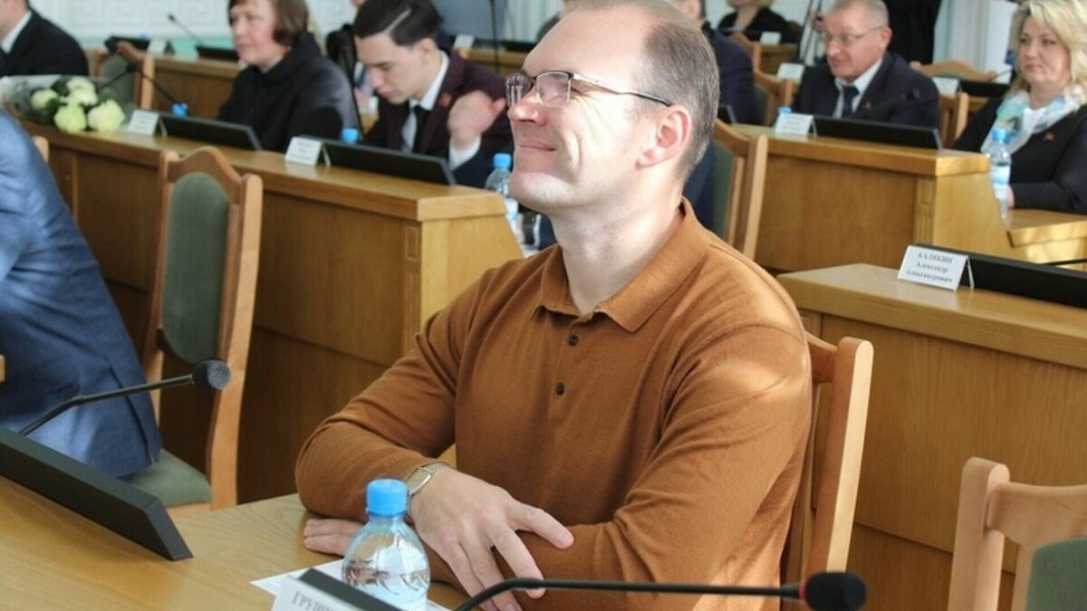     Раньше ЦКГС был подконтролен управлению делами.