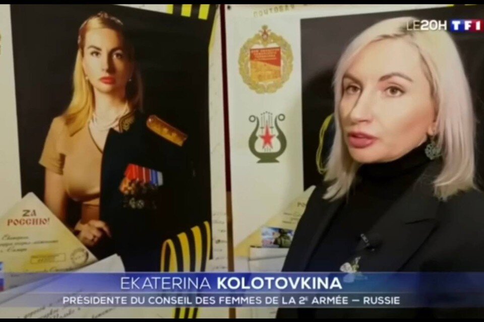     Журналисты рассказали о сборе гуманитарной помощи, патриотическом проекте и простой человеческой помощи. Фото: Скриншот ВКонтакте/Екатерина Колотовкина