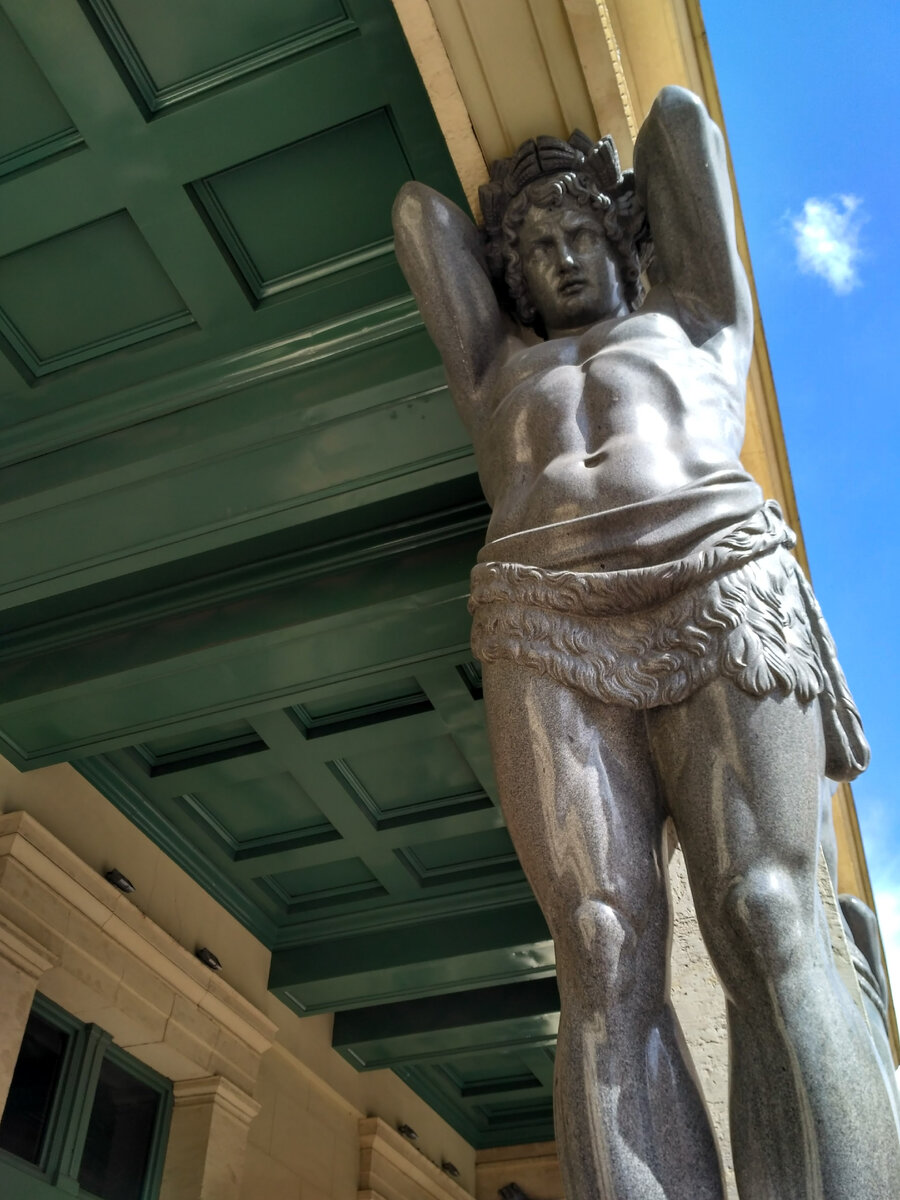 Поддержка на уровне