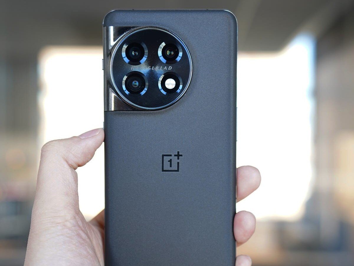    Названы самые мощные Android-смартфоны февраля по версии AnTuTu