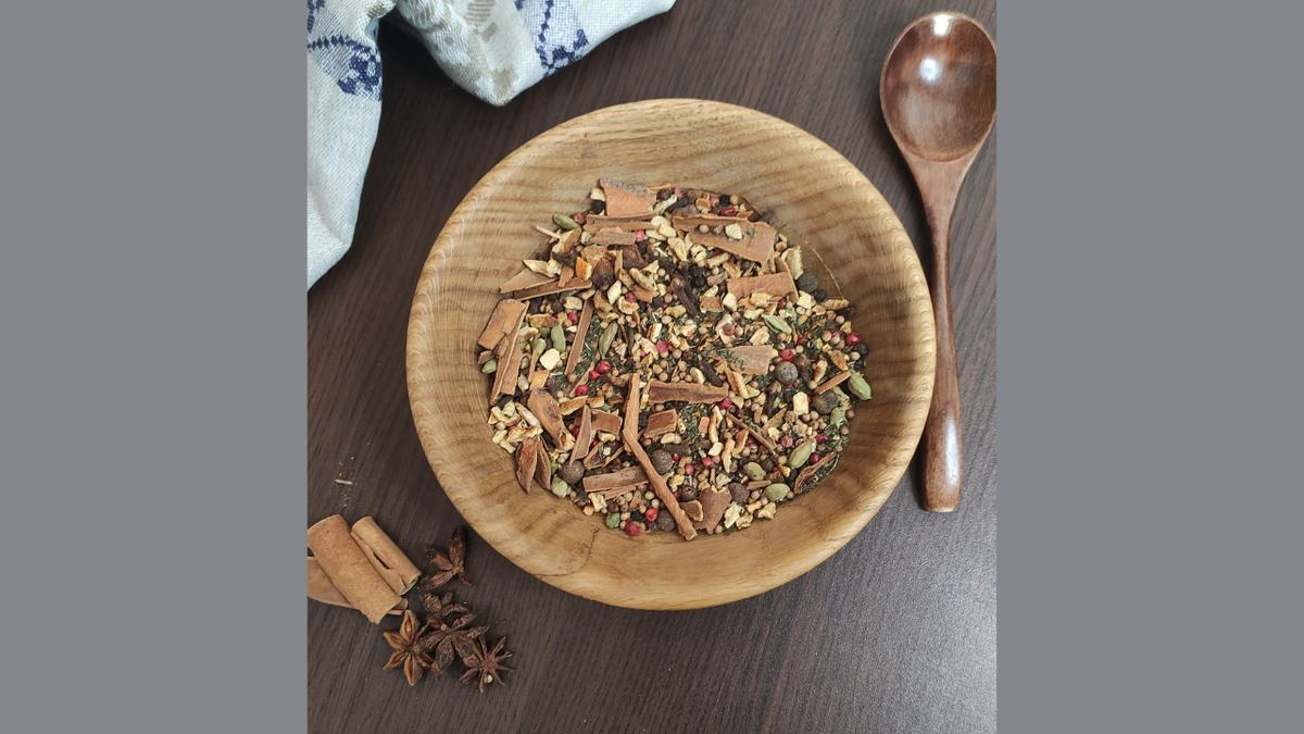 Смесь полезных приправ и специй (подходит для глинтвейна)