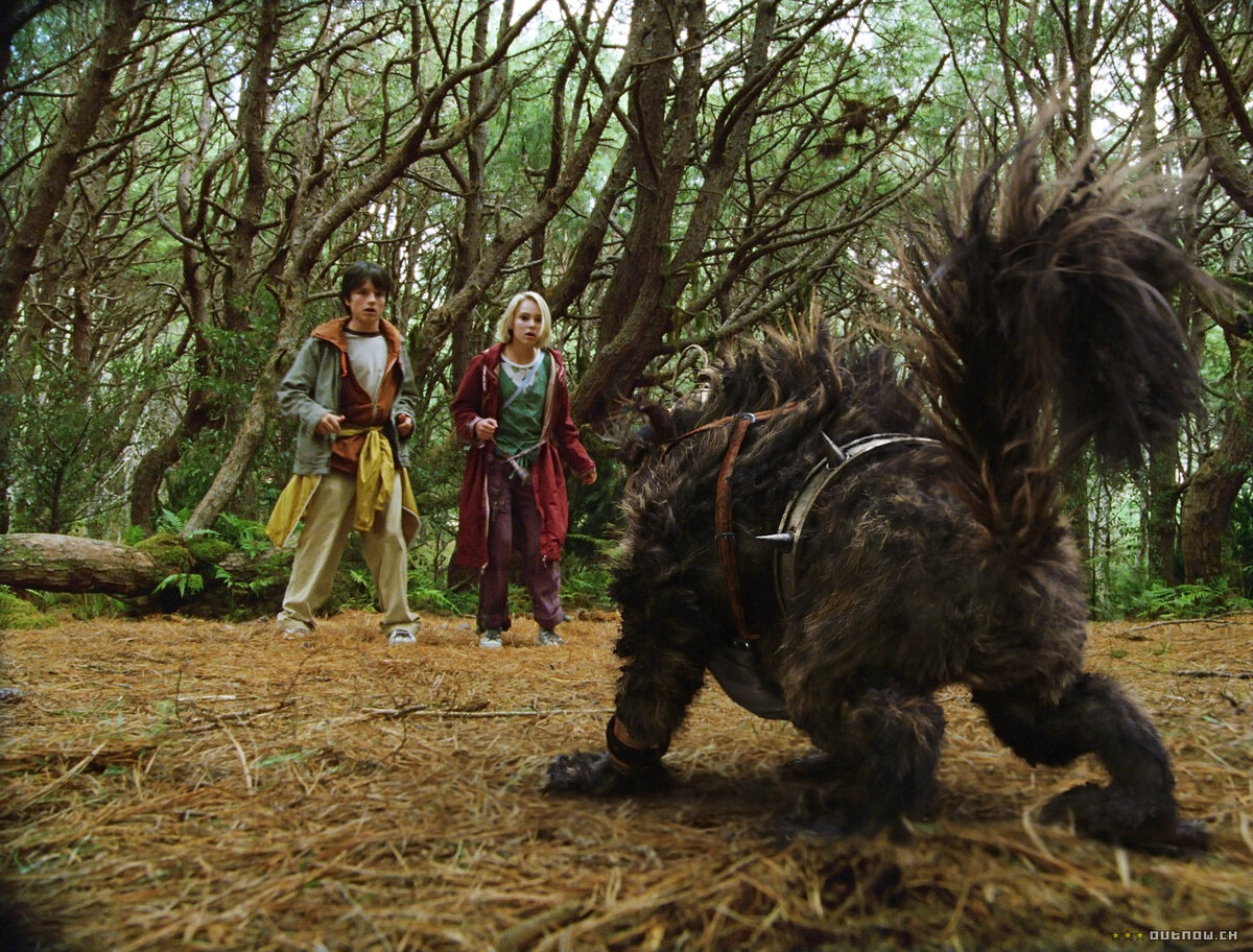 Кадр из фильма "Мост в Терабитию" (2007)