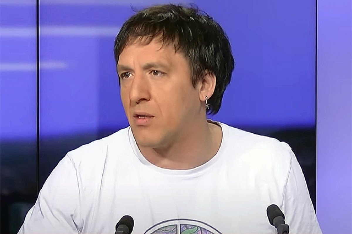    Режиссёр Шенгелия объяснил странные заявления и видеоролики Смольянинова