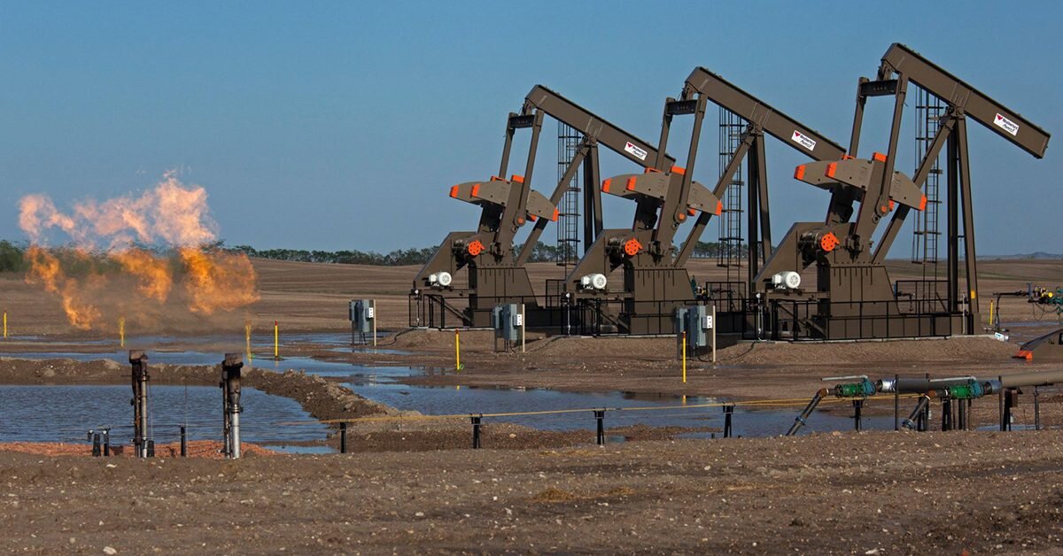 Фото Нефтедобыча                                             Источник https://yandex.ru/images/search?