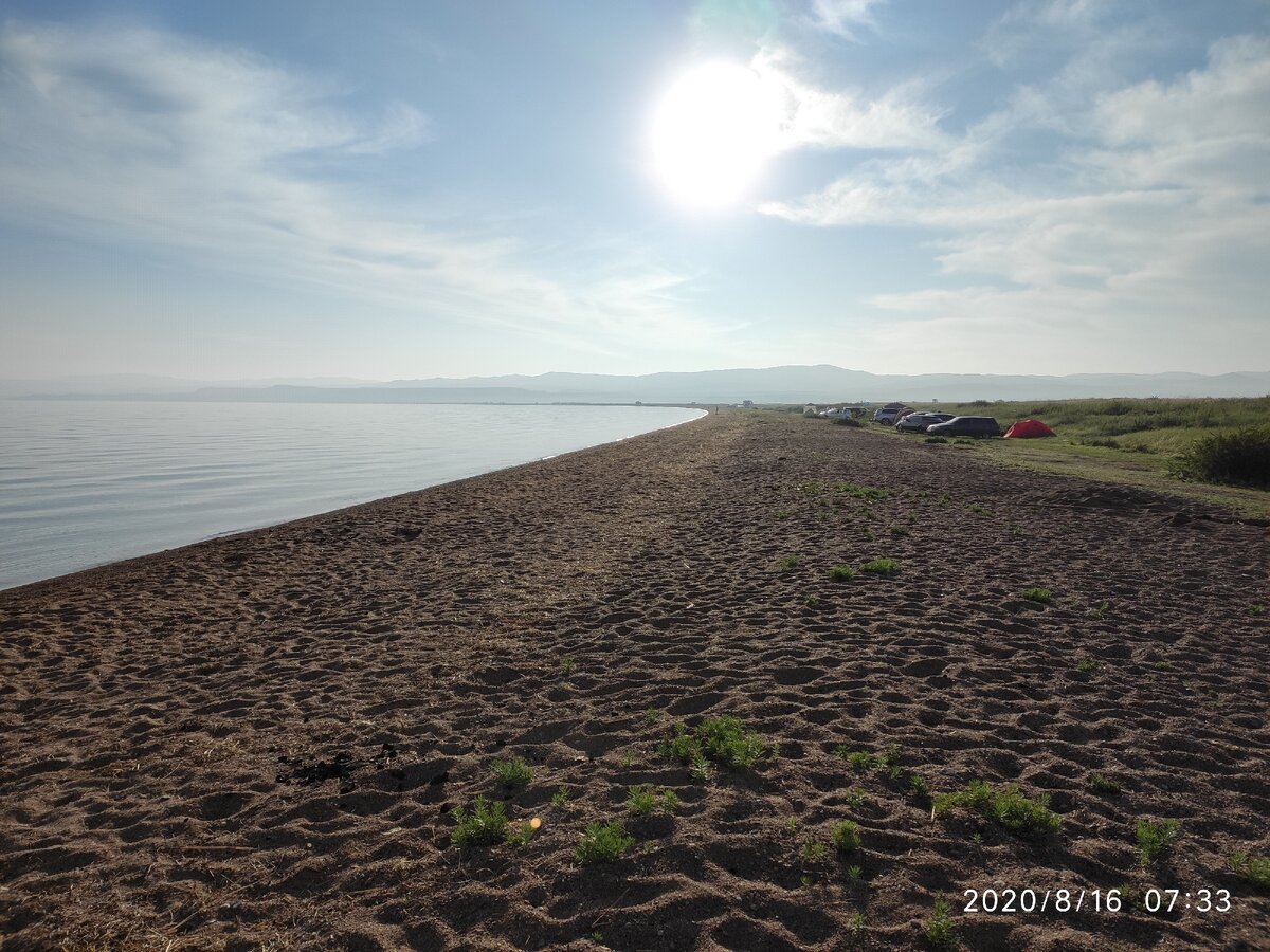 Утро у озера