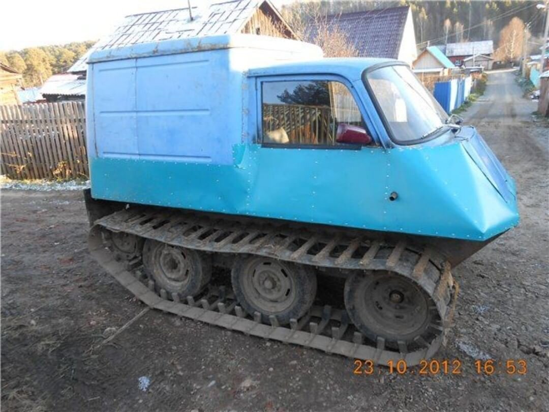 Гусеничный вездеход ВАЗ 2108
