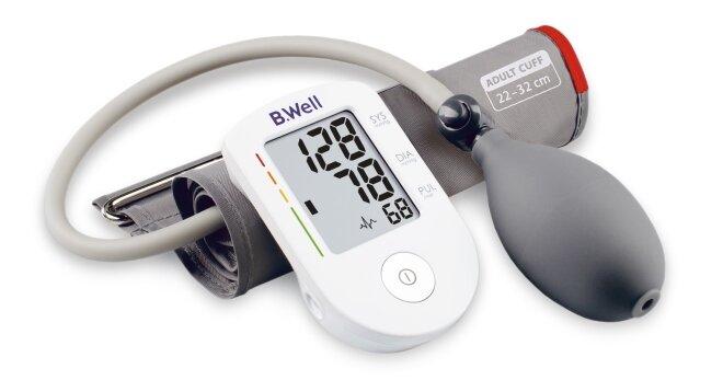 измерение давления человека