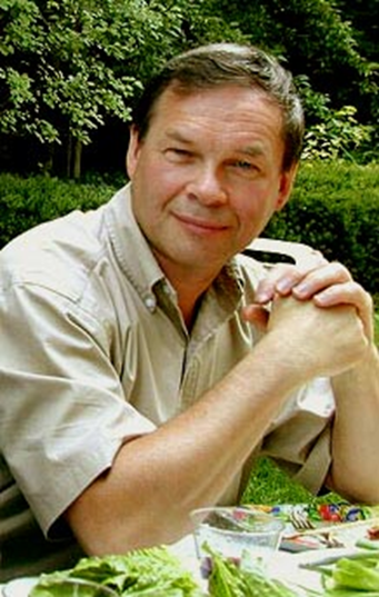 Анатолий Клёсов