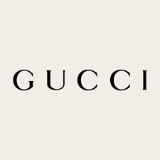 Надпись бренда Gucci 