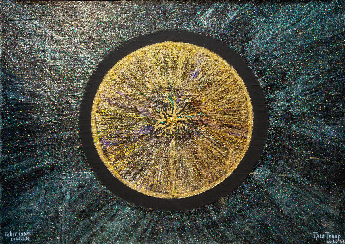 Одна из картин