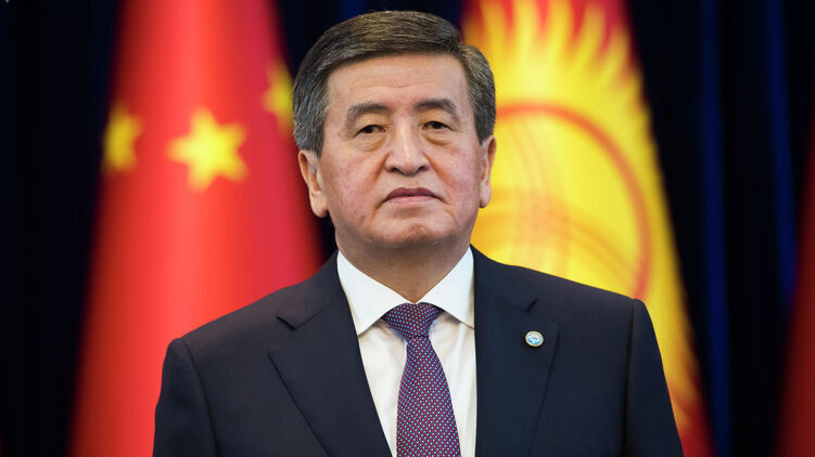 Киргизия закрыл границы в целях безопасности на фоне волнений, которые привели к свержению правительства.