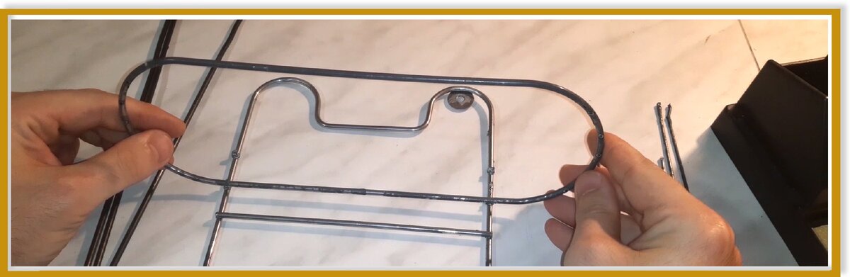 Разбираем старую кухонную полку