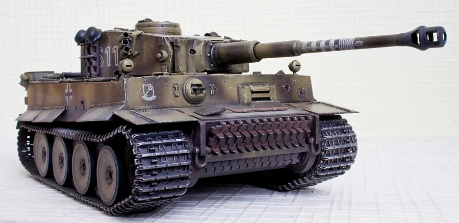 Тигр 1 год. PZKPFW vi Ausf.h1 "тигр". Тигр 1/16. Танк т-6 тигр. Танк Tiger 1.