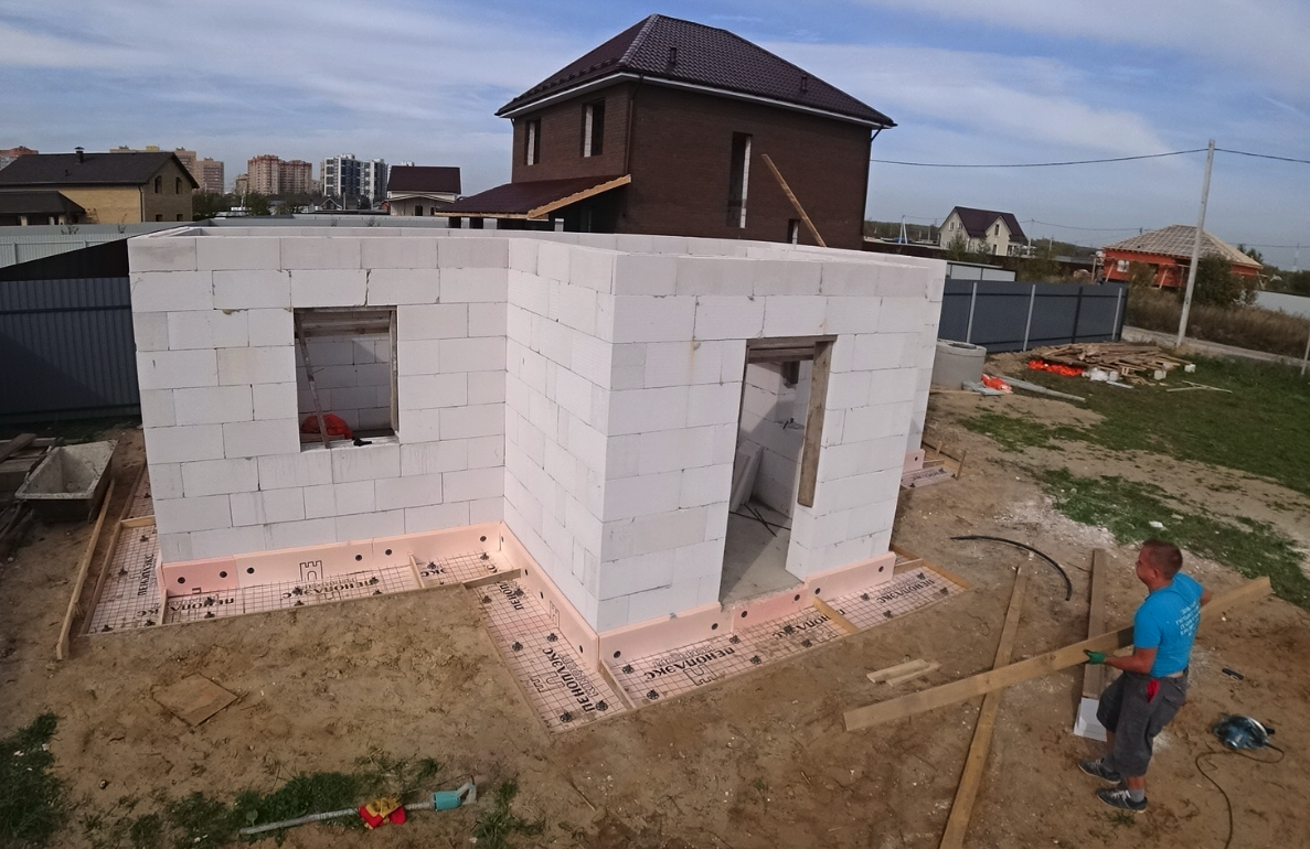 В день перед заливкой. 