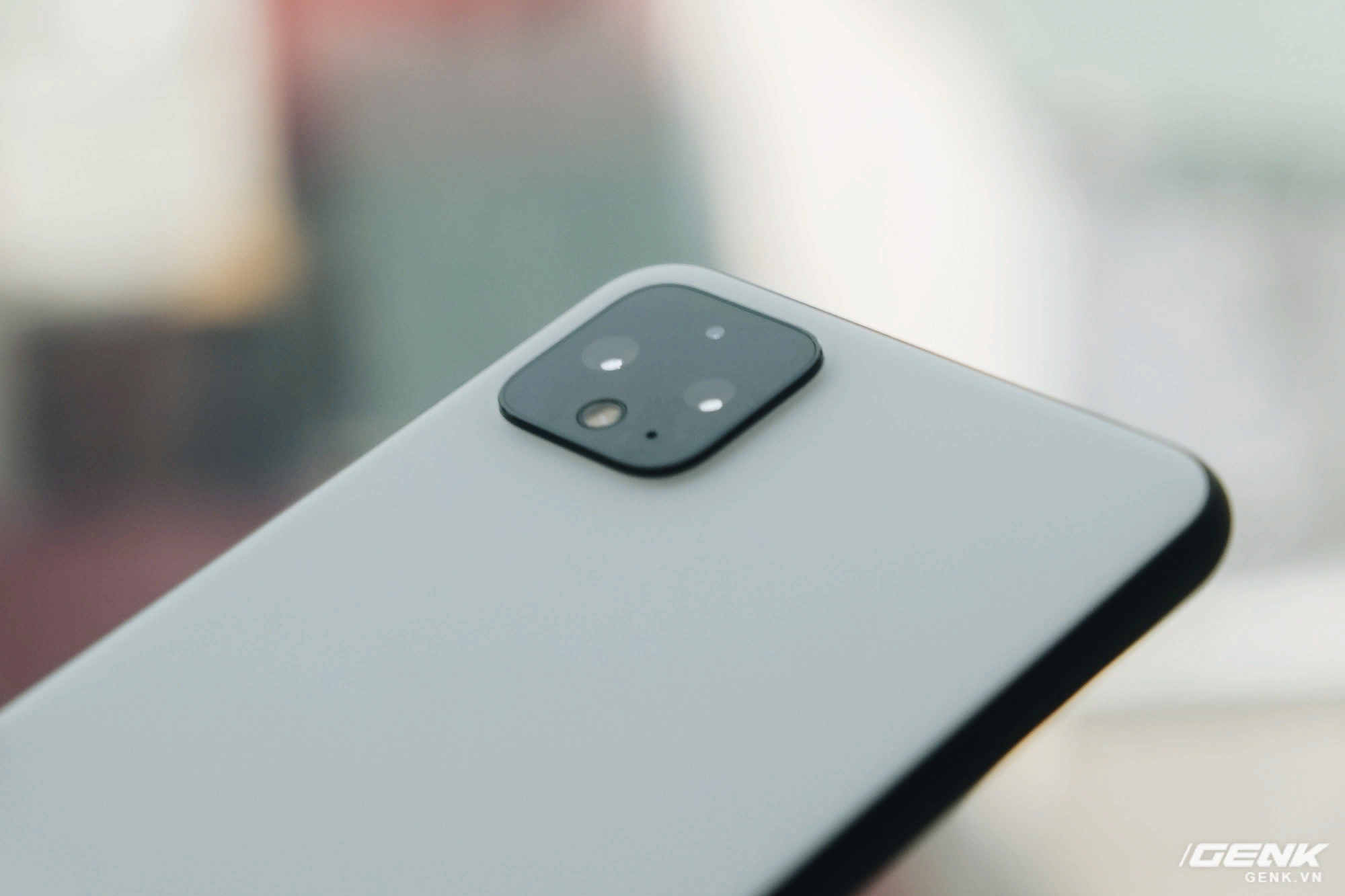 Большая скидка от Ozon. Флагман Google потерял в цене более 30 000 — Snapdragon 855, экран WQHD+ и потрясающая камера от Sony2