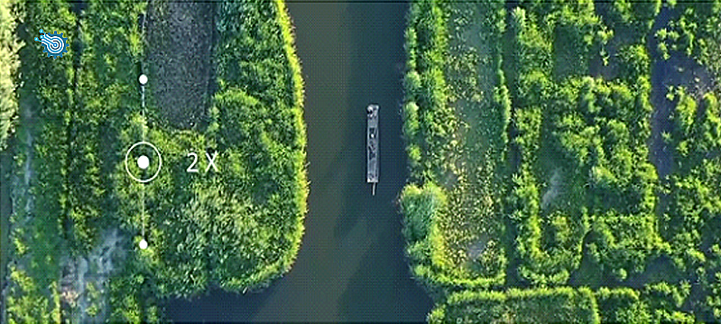 Отличный зум –ещё одно преимущество модели.