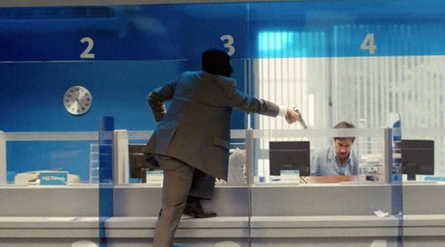 Кадр из фильма «Афера века», режиссёр Ариэль Виноград, 2020 год