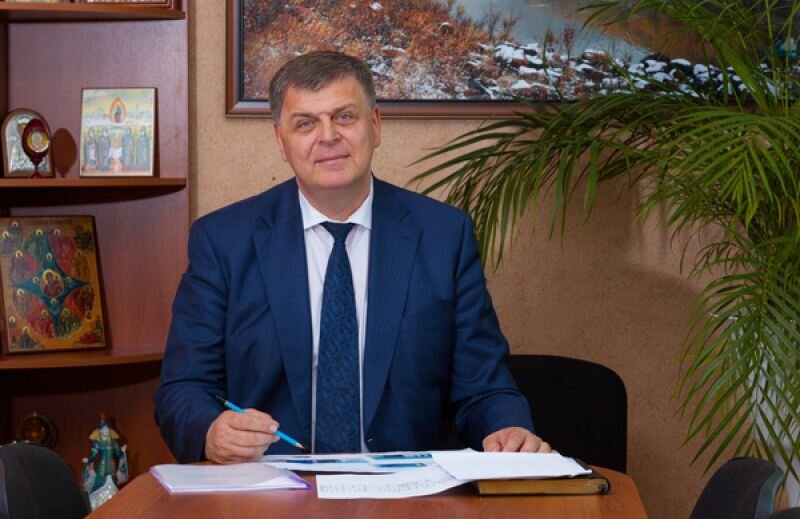 Леонид Олейник мэр города Нерюнгри