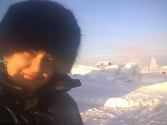 А у нас вот так бело нынче утром. Разве можно дома-то высидеть в такую красоту?