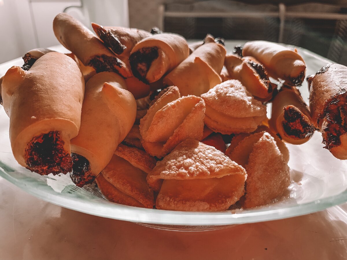 Печенье и рогалики из творожного теста 