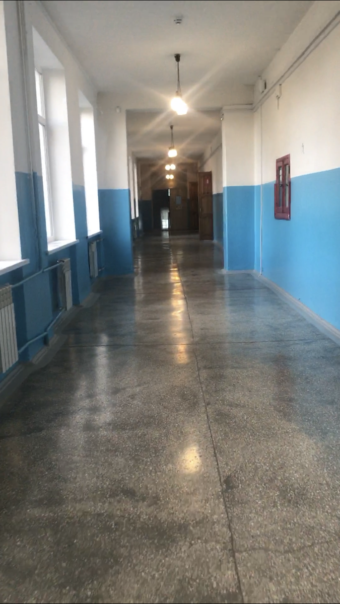 Нас даже запугивали тем, что придется одевать маски и перчатки.