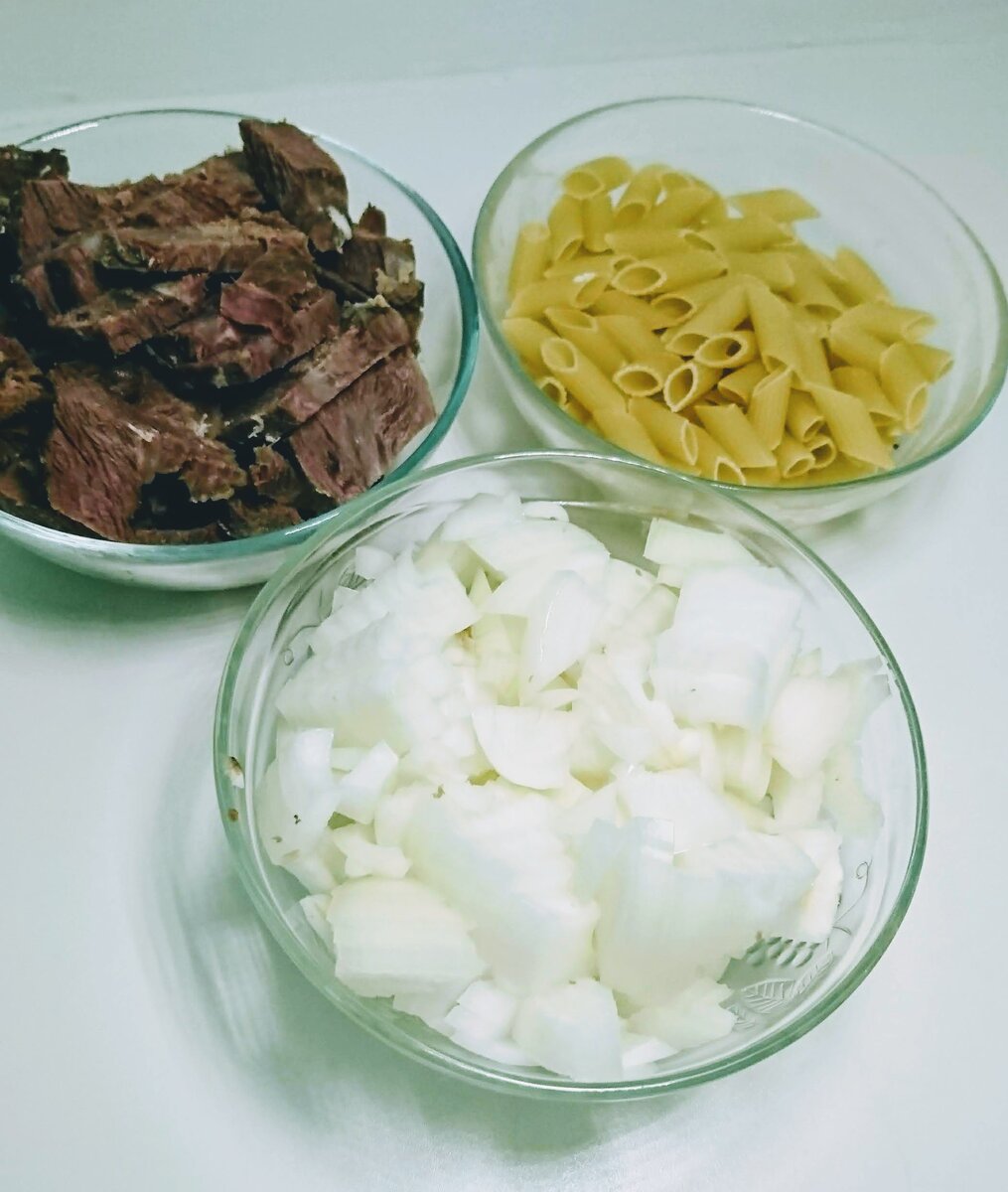 Как я делаю обычные макароны гораздо вкуснее. В воде их не варю, делюсь ...