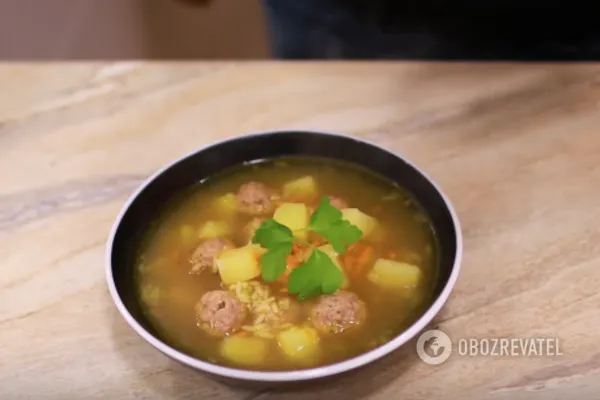 Готовый суп с фрикадельками