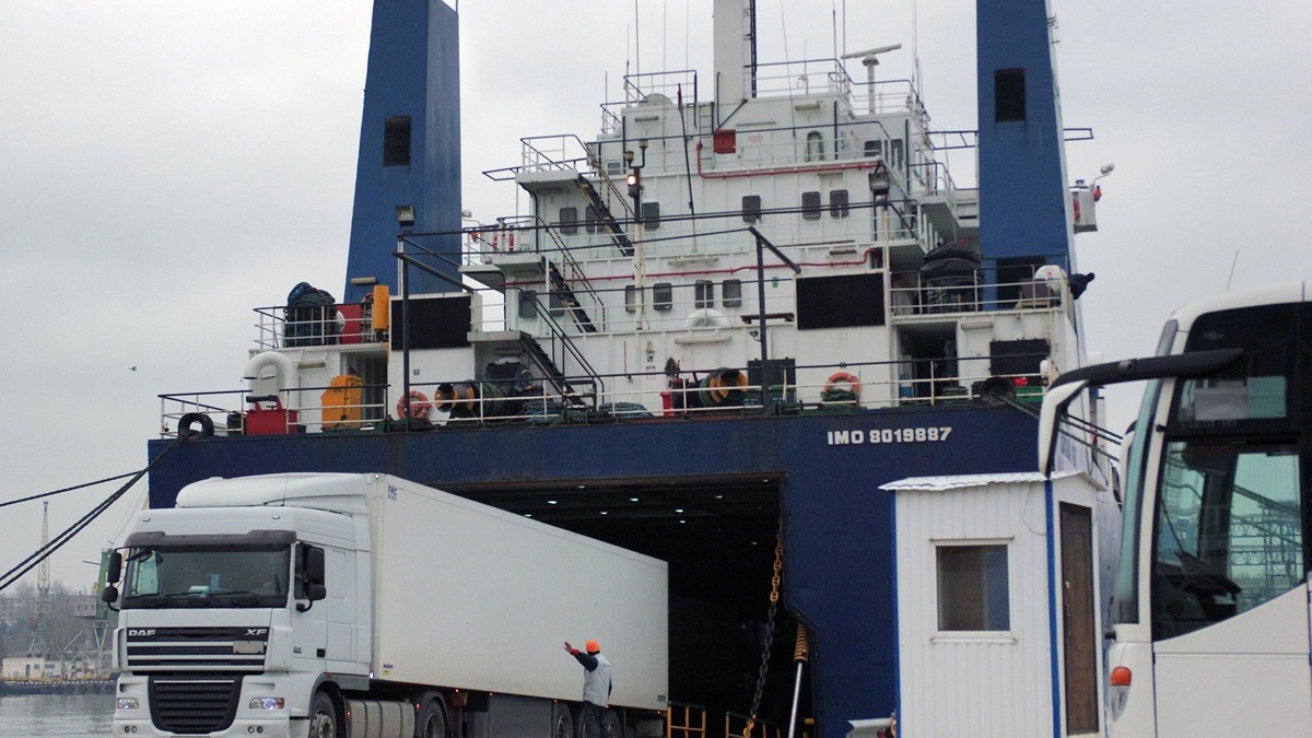    *Паром© РИА Новости . Василий Батанов