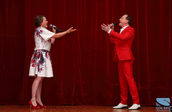 Творческая группа ЦОК ВКС в рамках акции «Za Правду!» выступила в подмосковном военном госпитале