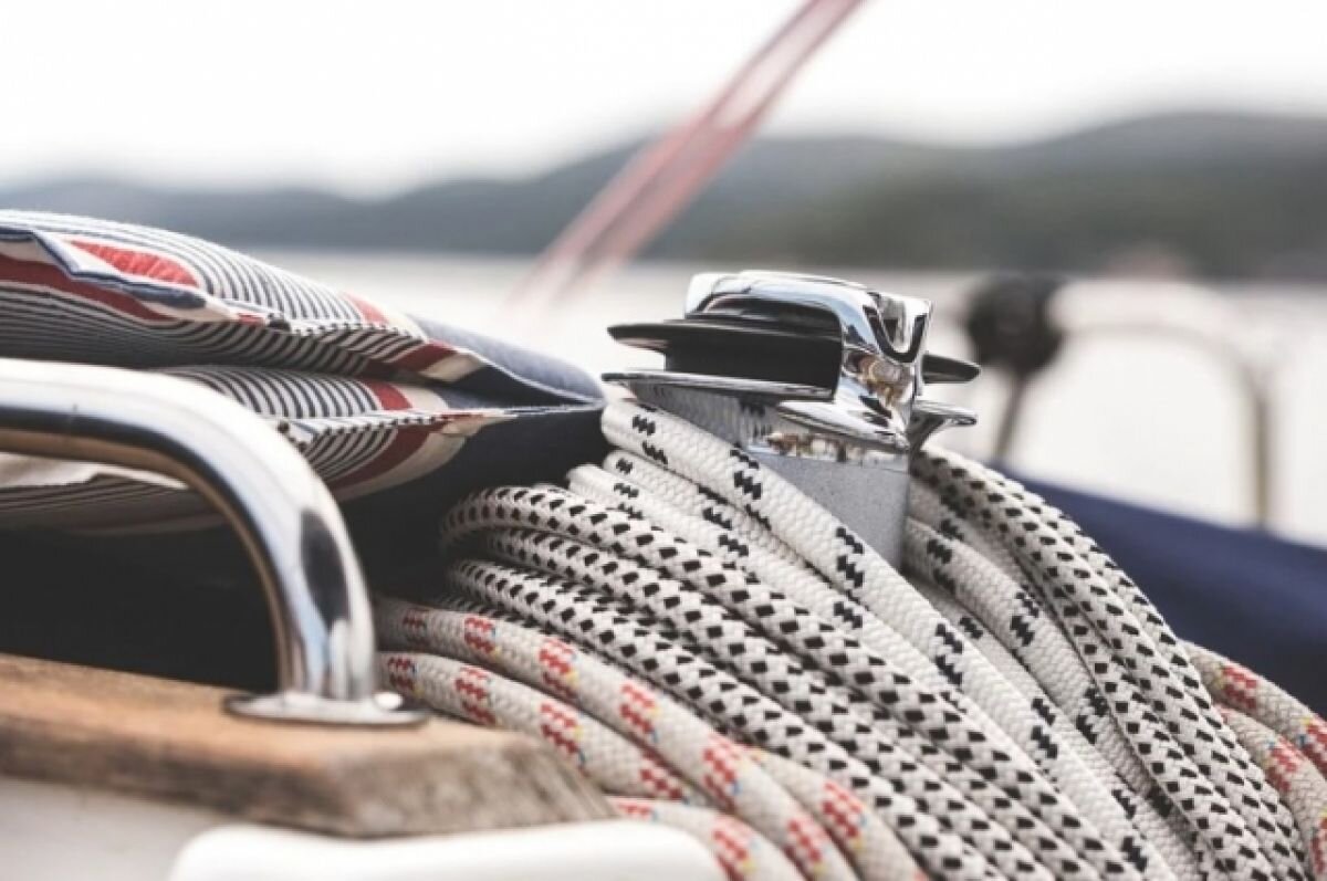    Бизнесмен из РФ оспорит в британском суде задержание своей суперъяхты