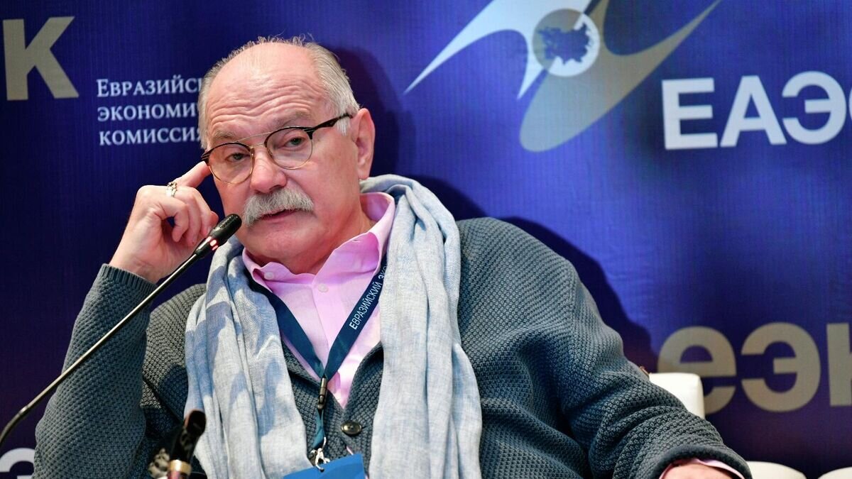    Режиссер, продюсер Никита Михалков на Евразийском экономическом форуме в Бишкеке© Sputnik / Табылды Кадырбеков