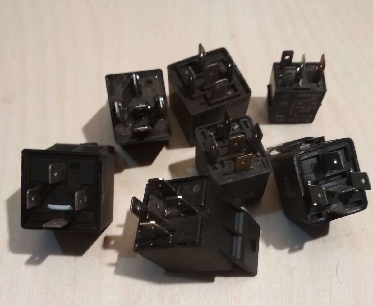 автомобильное реле разных производителей