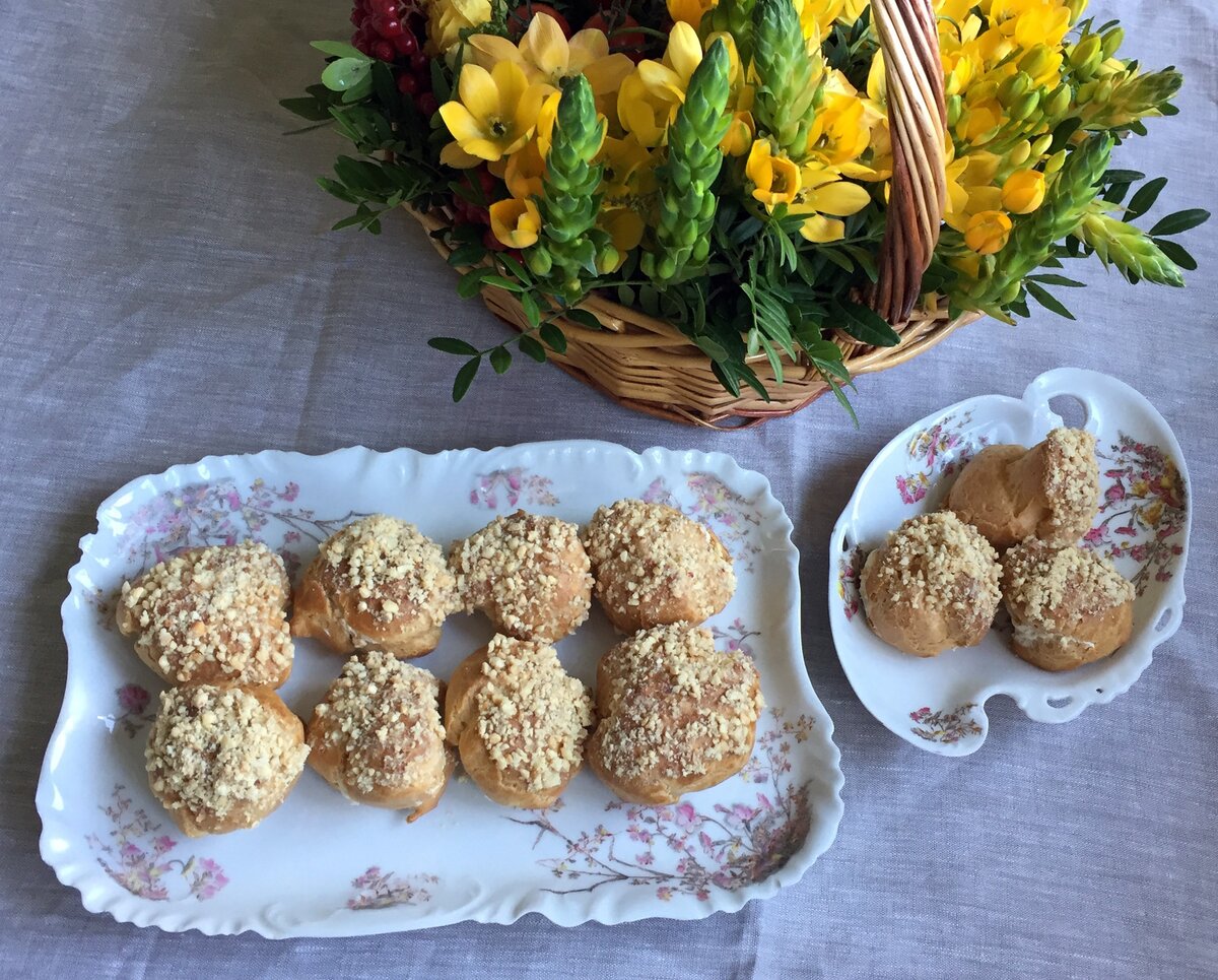 Пирожные орешки