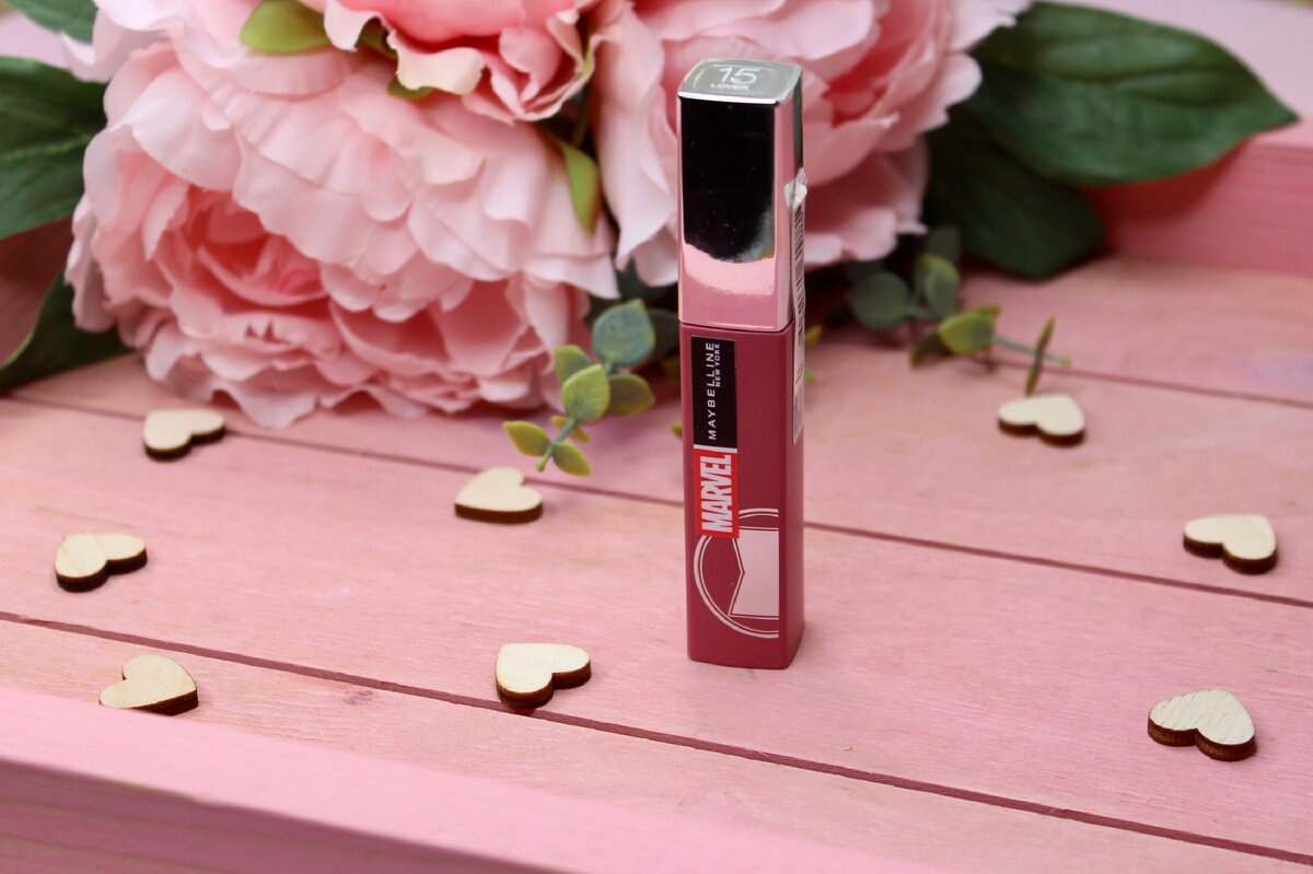 Так же в линейке есть красивый оттенок корицы и множество красных и бордовых цветов. 