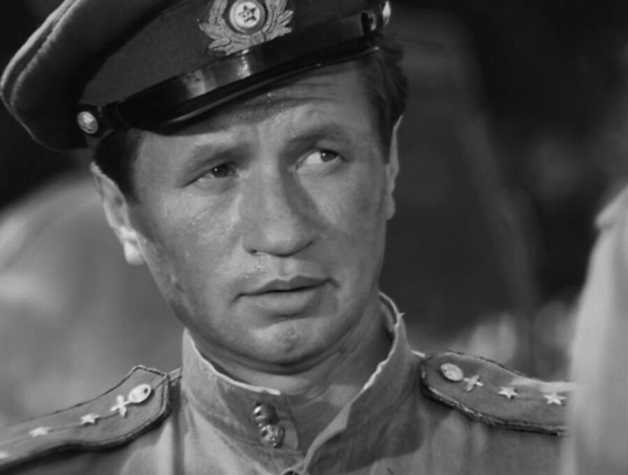 Реж. Быков, 1973. В бой идут одни старики 1973. В бой идут одни «старики» фильм 1973. Юрий саранцев в бой идут одни старики.