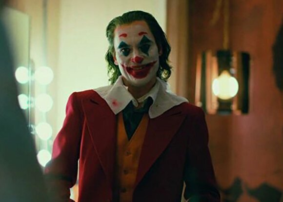 Антагонист Бетмена мечтал стать стендап комиком, но ничего не получилось. Чувство юмора не то. 