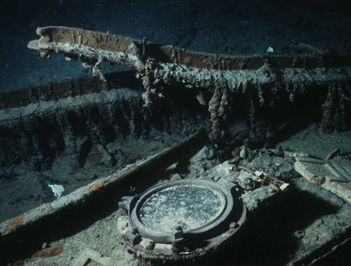 Фото титаника внутри под водой