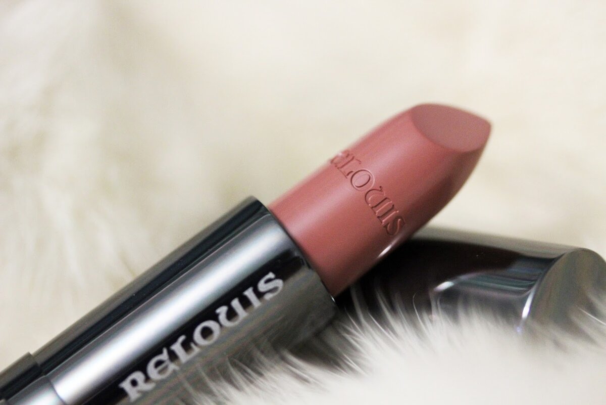 Помада релуи сапфир 940. Relouis помада губная сапфир атласная. Помада сапфир. Помада сапфир. Relouis помада 950 сапфир.