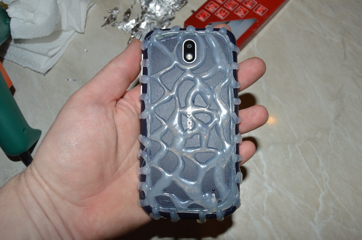 (вот такой чехольчик у нас получился с дочкой после часа мучений )