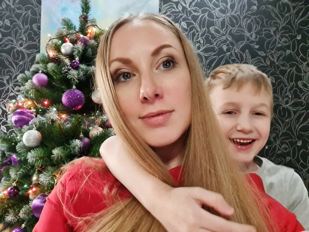 Эльфийка и Романчик - ее верный помощник по блогу