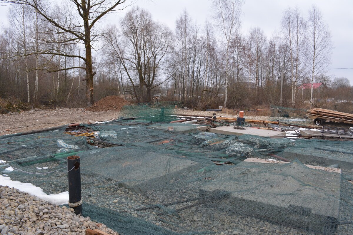 Сетка это от воров...не помогает, проверено.