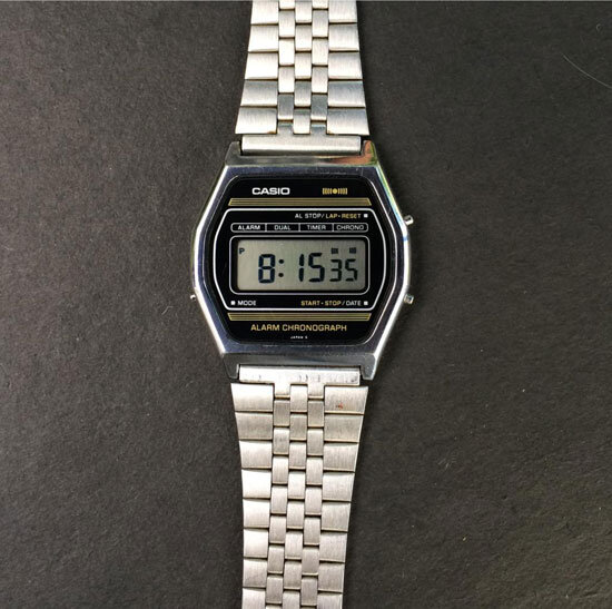 Галерея  часов того времени