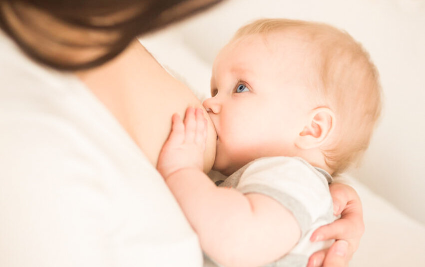 Грудное вскармливание - самый лучший вид вскармливания для мам и малышей